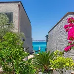 Aquamarine 1, Appartement *