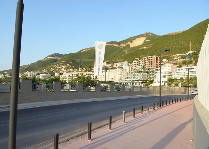 Aquamarine 1, 公寓