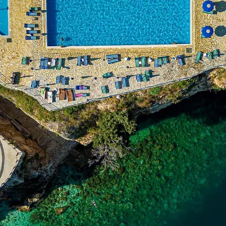 Aquamarine 1, * Vlore