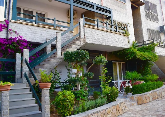 Apartman Aquamarine 1,