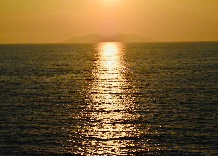 Aquamarine 1, * Vlora